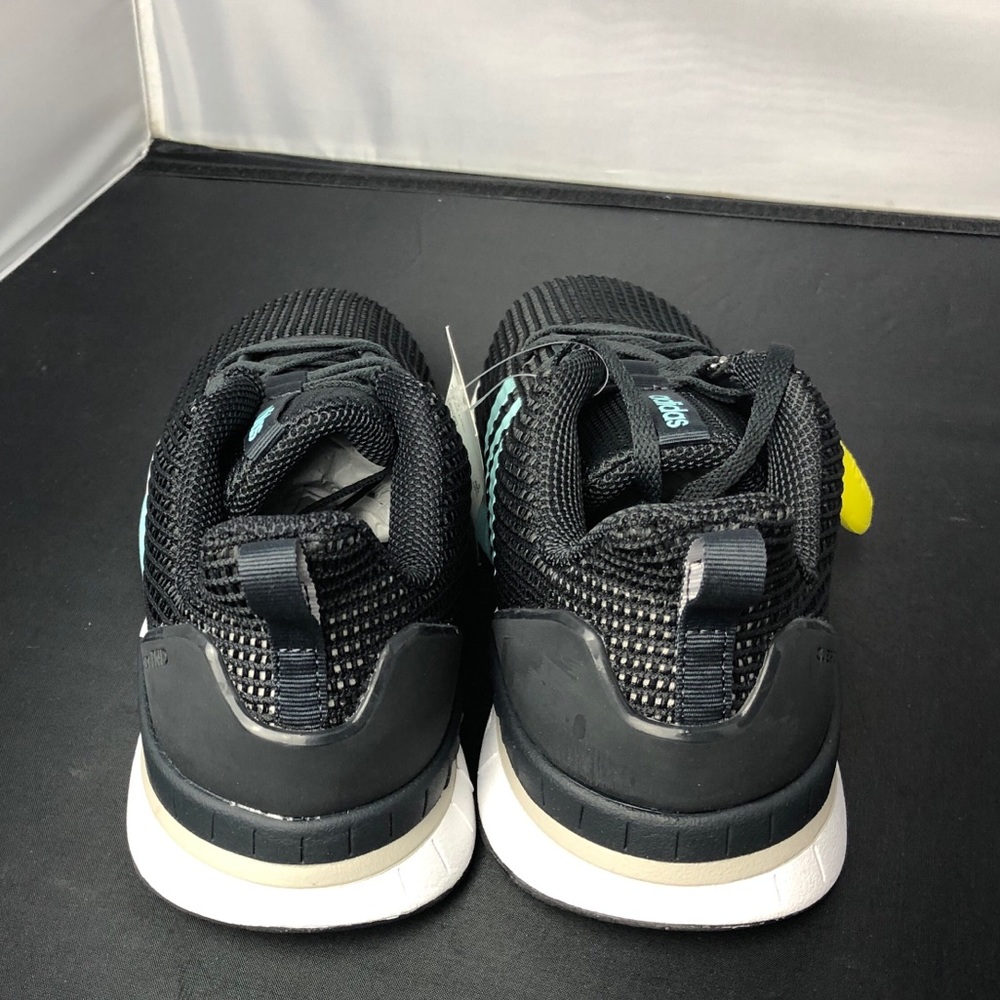 ❌SOLD❌WOMEN'S ESSENTIALS QUESTAR TND SHOES - Picture 4 of 5